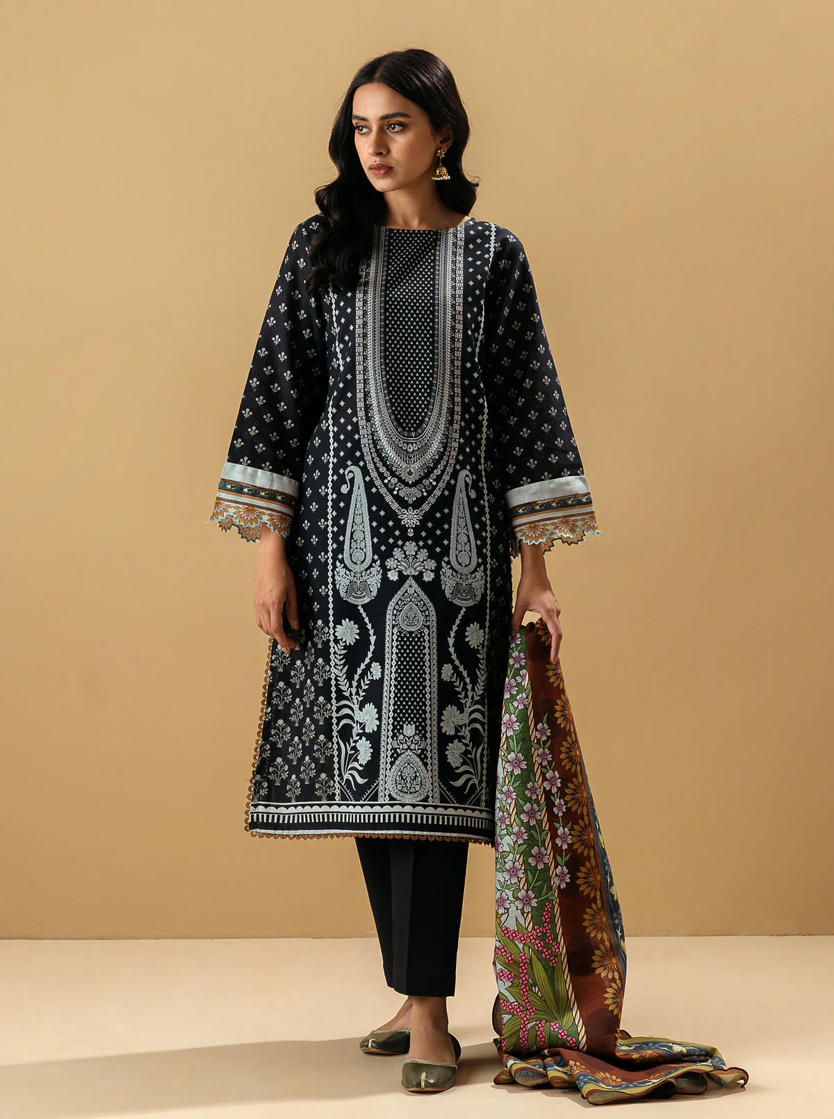 3 PIECE - PRINTED KHADDAR SUIT - DUSTY ROSE - Image 5