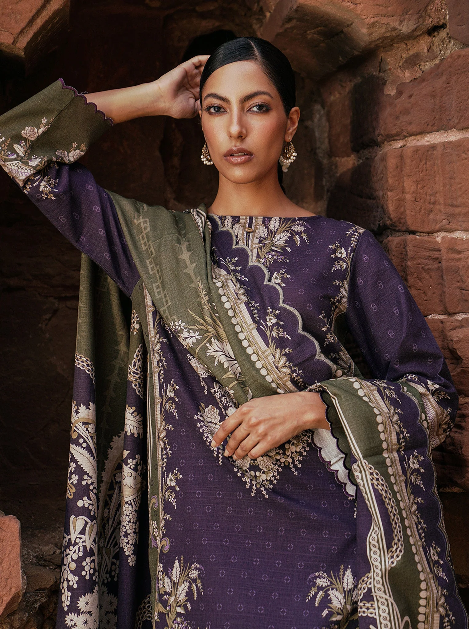 3 PIECE - PRINTED KHADDAR SUIT - BYZANTINE OLIVE - Image 2