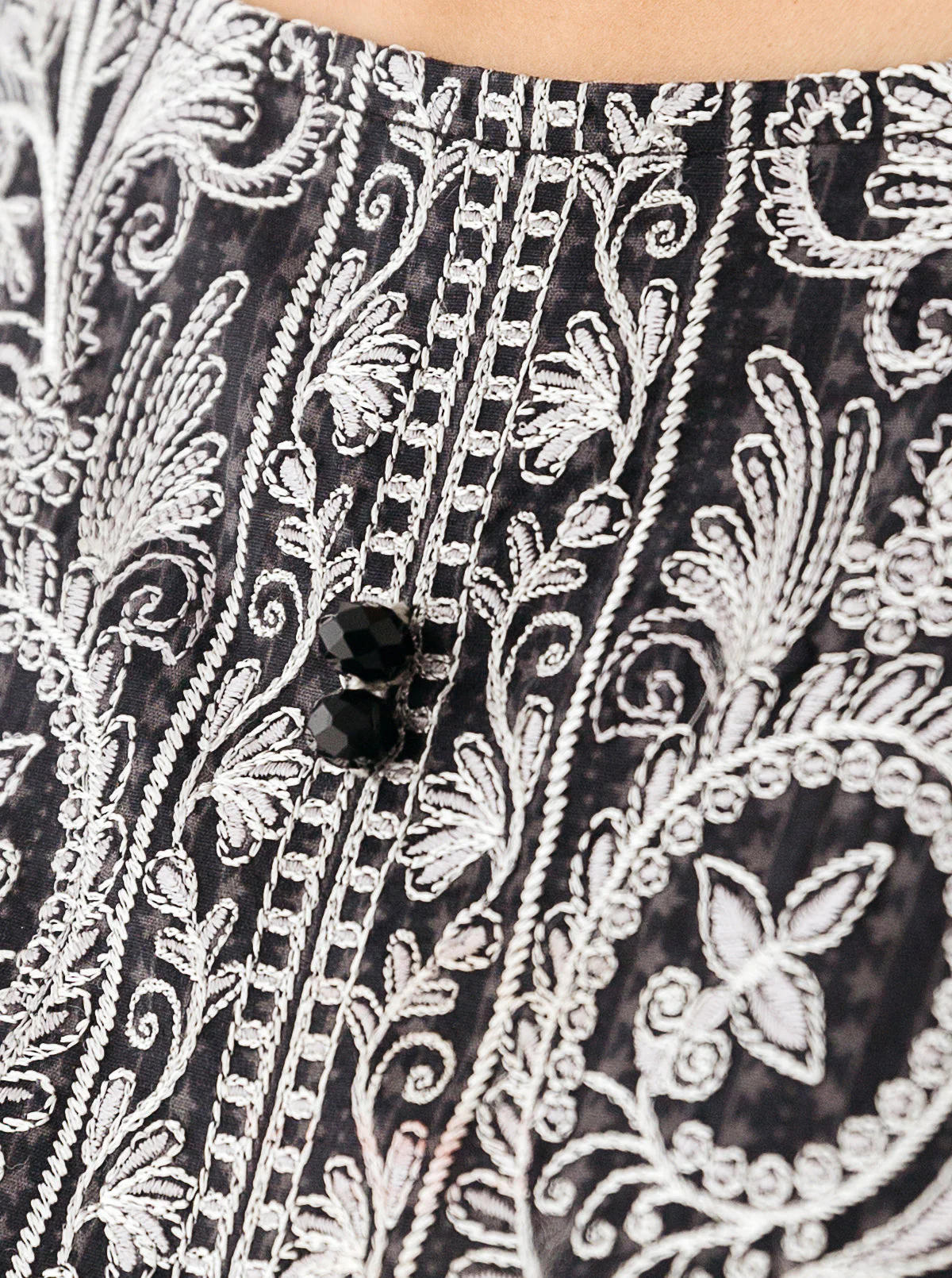 2 PIECE - EMBROIDERED CAMBRIC SUIT - MYSTERY GEM - Image 4