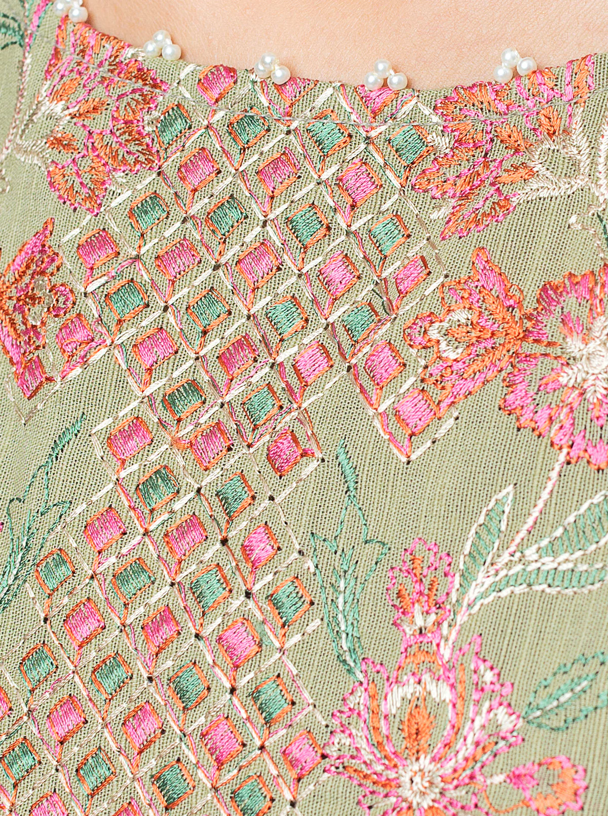3 PIECE - EMBROIDERED KHADDAR SUIT - OLIVE EDEN - Image 4