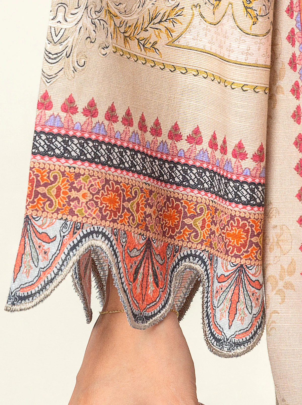 3 PIECE - EMBROIDERED KHADDAR SUIT - ELEGANT IVORY - Image 5