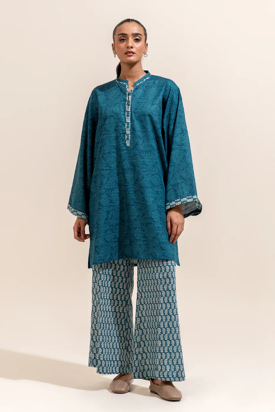 2 PIECE PRINTED KHADDAR SUIT-TEALISH VERVE (UNSTITCHED) - Image 2