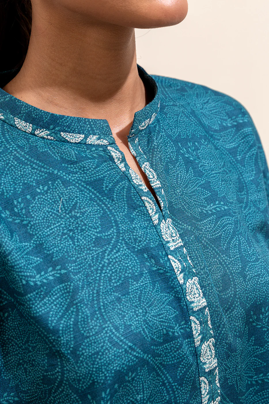 2 PIECE PRINTED KHADDAR SUIT-TEALISH VERVE (UNSTITCHED) - Image 4