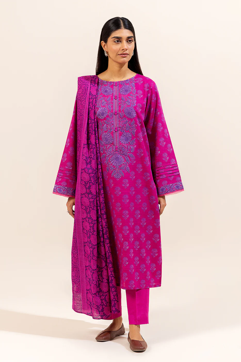 3 PIECE EMBROIDERED KHADDAR SUIT-PHLOX PINK (UNSTITCHED) - Image 2