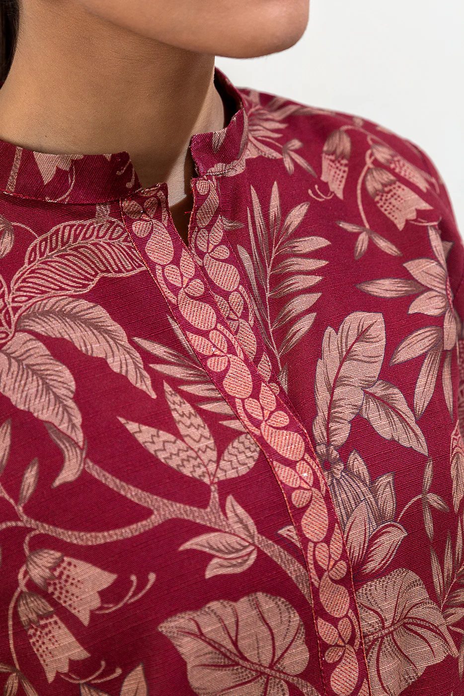 3 PIECE PRINTED KHADDAR SUIT-REGAL RADIANCE (UNSTITCHED) - Image 4