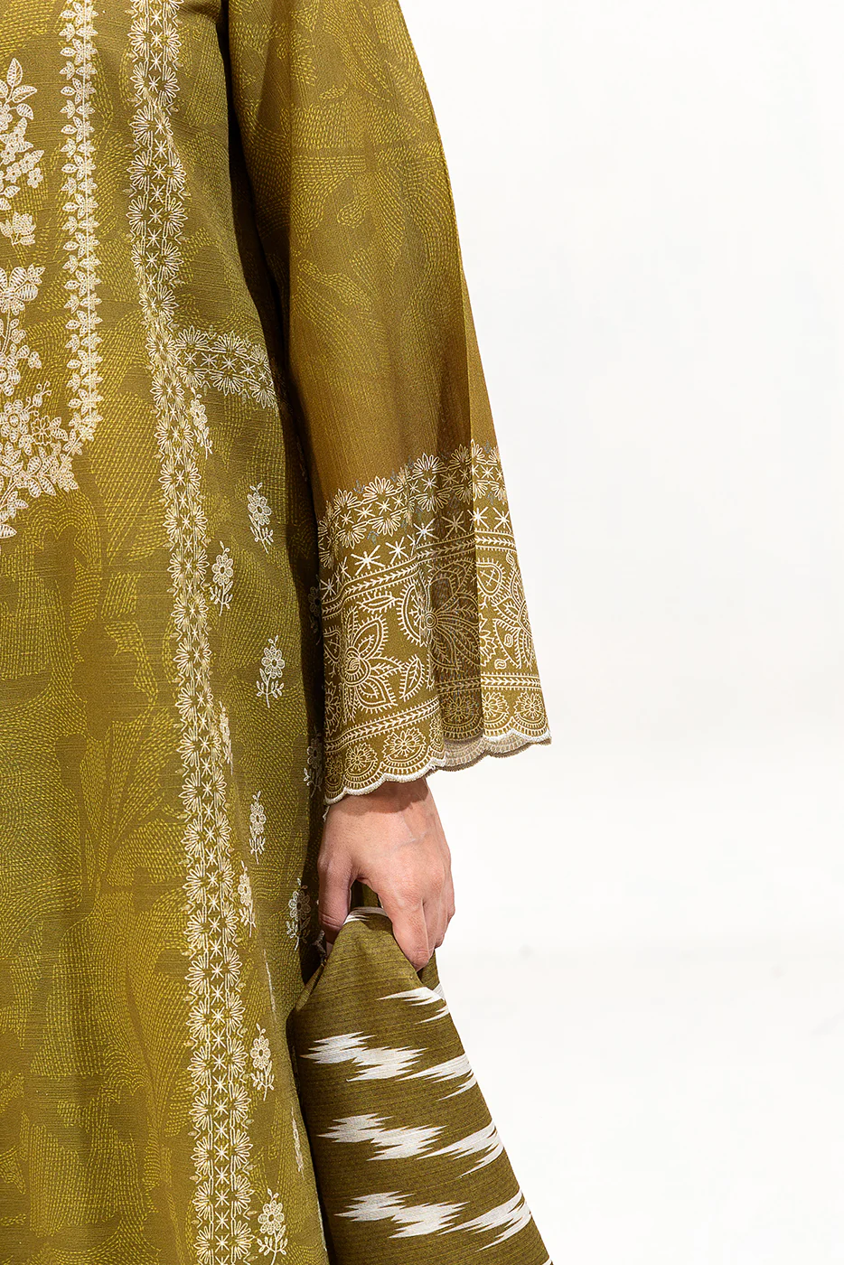 3 PIECE PRINTED KHADDAR SUIT-OLIVE SERENE (UNSTITCHED) - Image 5