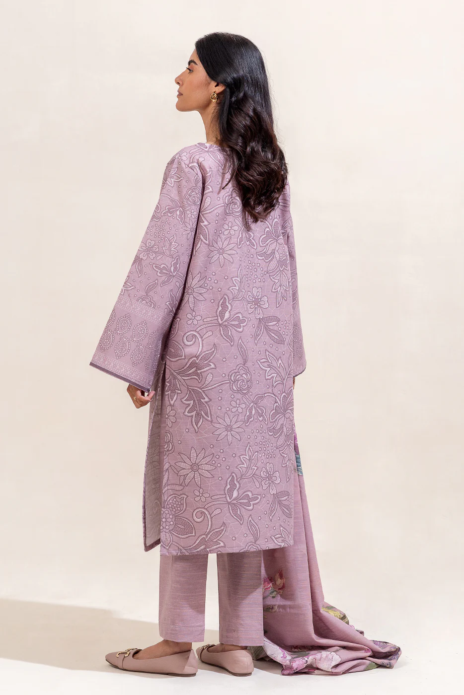3 PIECE PRINTED KHADDAR SUIT-FLORAL BLISS (UNSTITCHED) - Image 4
