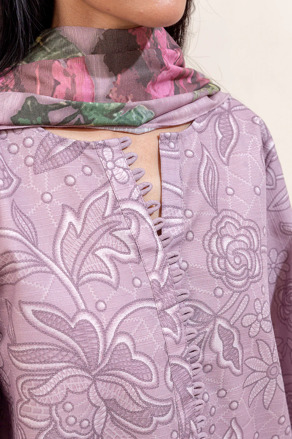 3 PIECE PRINTED KHADDAR SUIT-FLORAL BLISS (UNSTITCHED) - Image 5