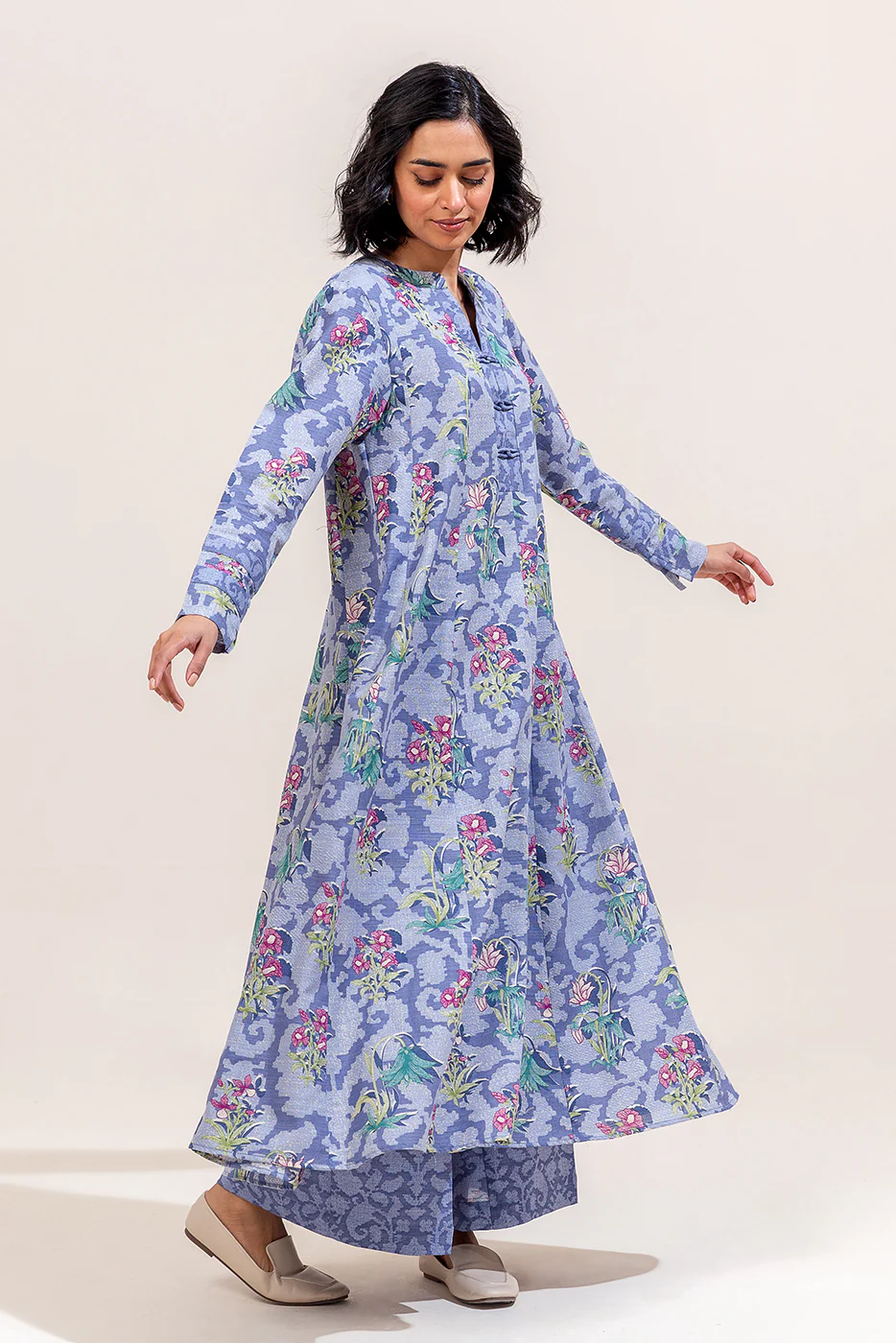 2 PIECE PRINTED KHADDAR SUIT-FLINT HAZE (UNSTITCHED) - Image 4