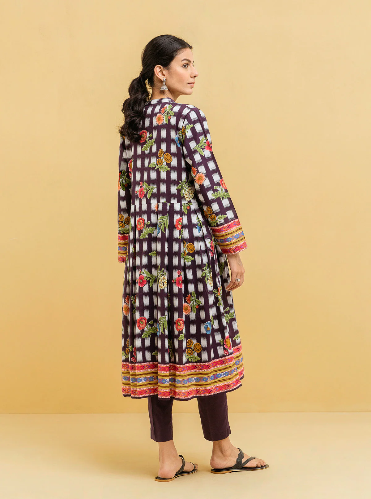 2 PIECE - PRINTED LAWN SUIT - ALLURE FLORA - Image 3