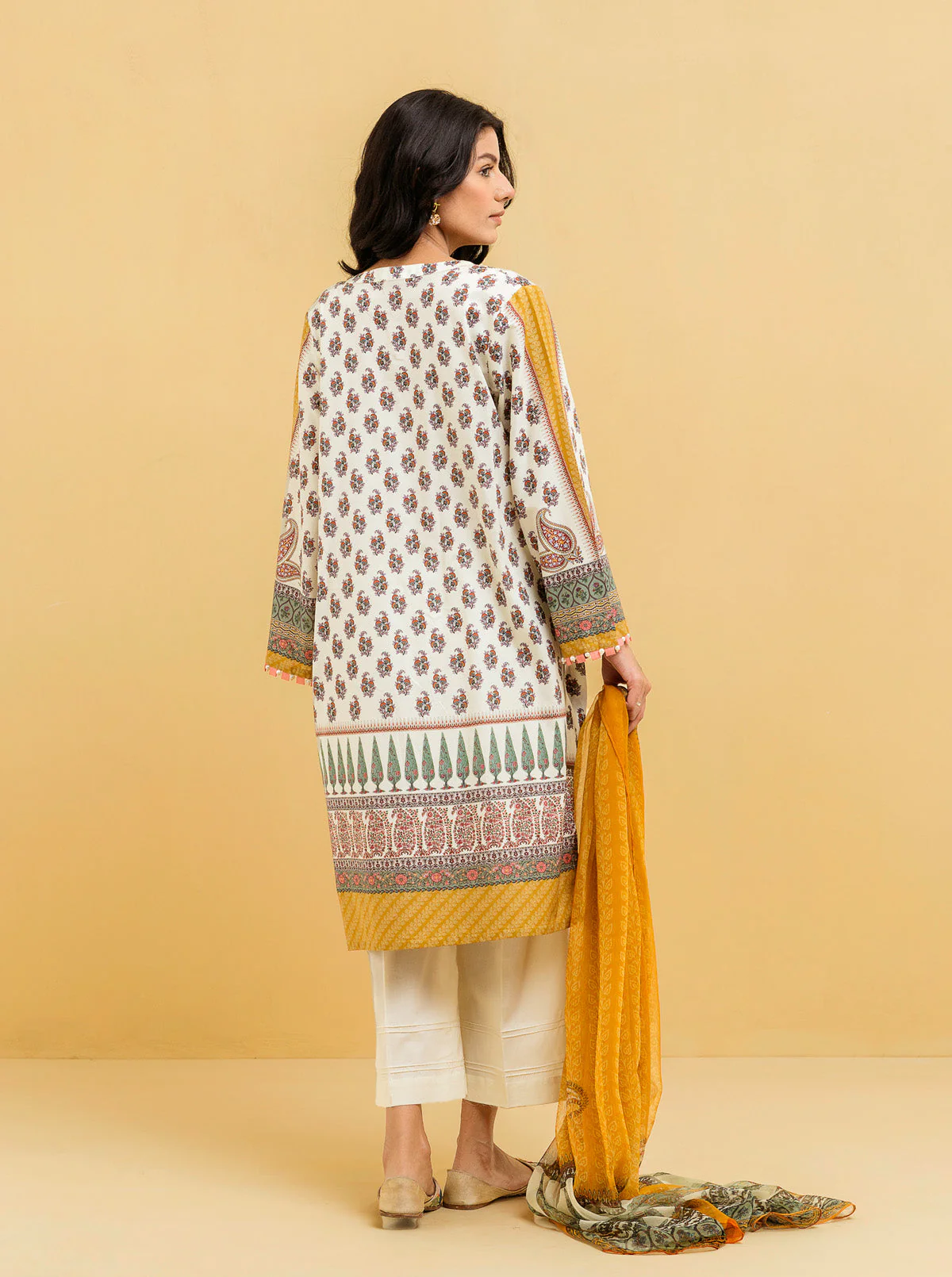2 PIECE - PRINTED LAWN SUIT - CLASSICAL CRAFT - Image 4