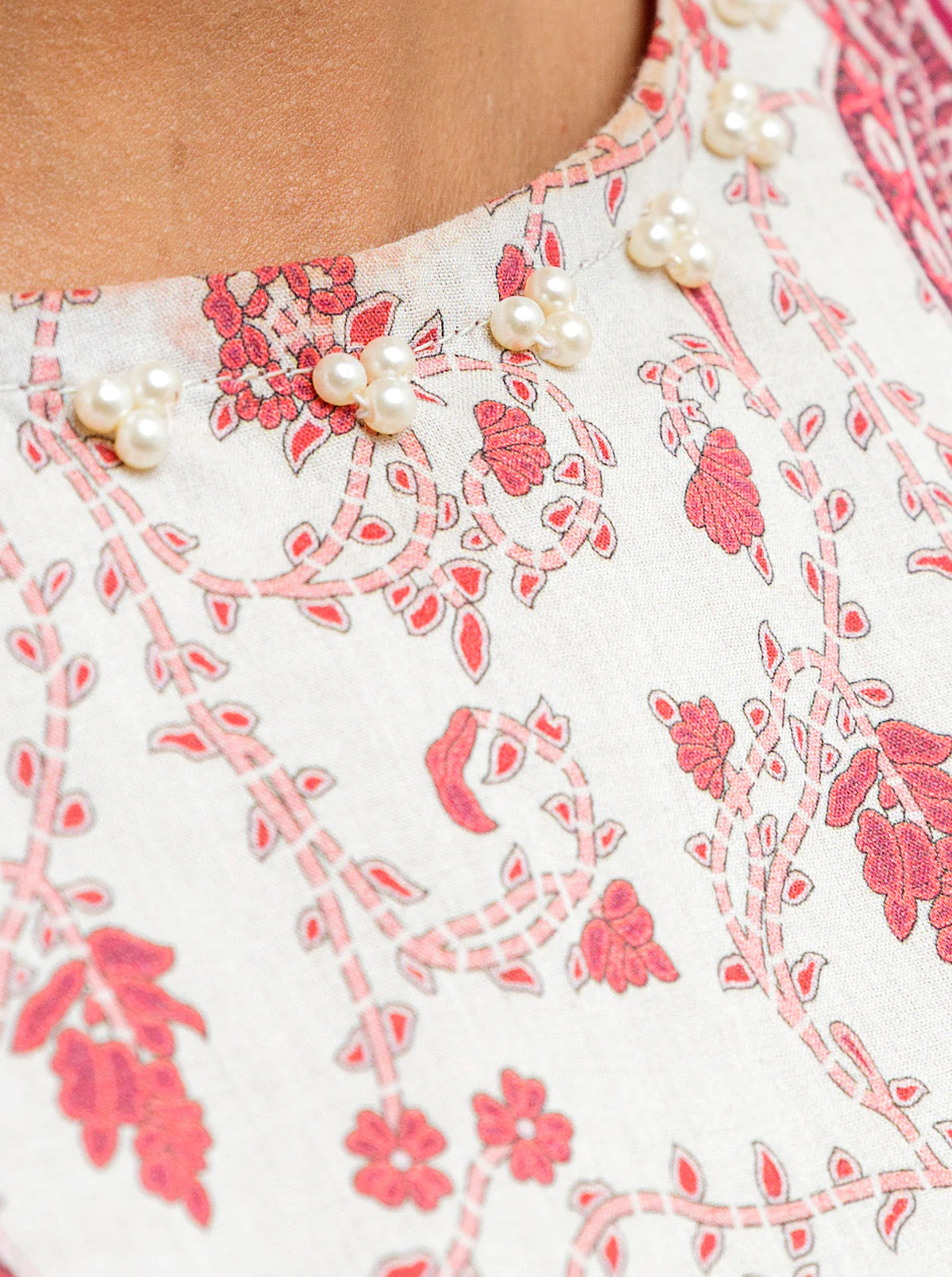 3 PIECE - PRINTED LAWN SUIT - ELEGANT FUCHSIA - Image 5