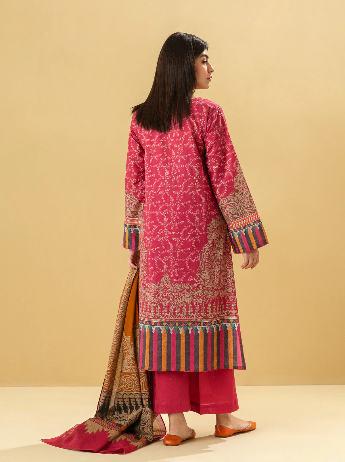 3 PIECE - EMBROIDERED LAWN SUIT - VIVID MAGENTA - Image 6