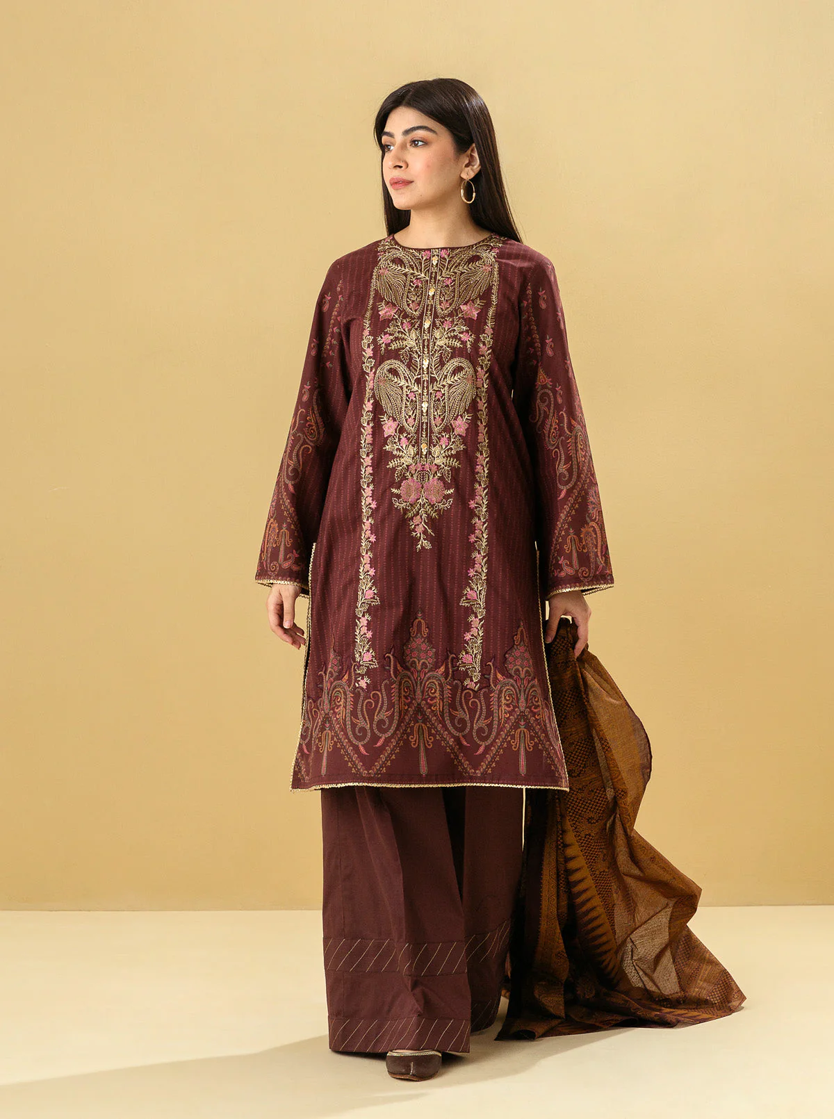 3 PIECE - EMBROIDERED LAWN SUIT - ENCHANTED JEWEL - Image 3