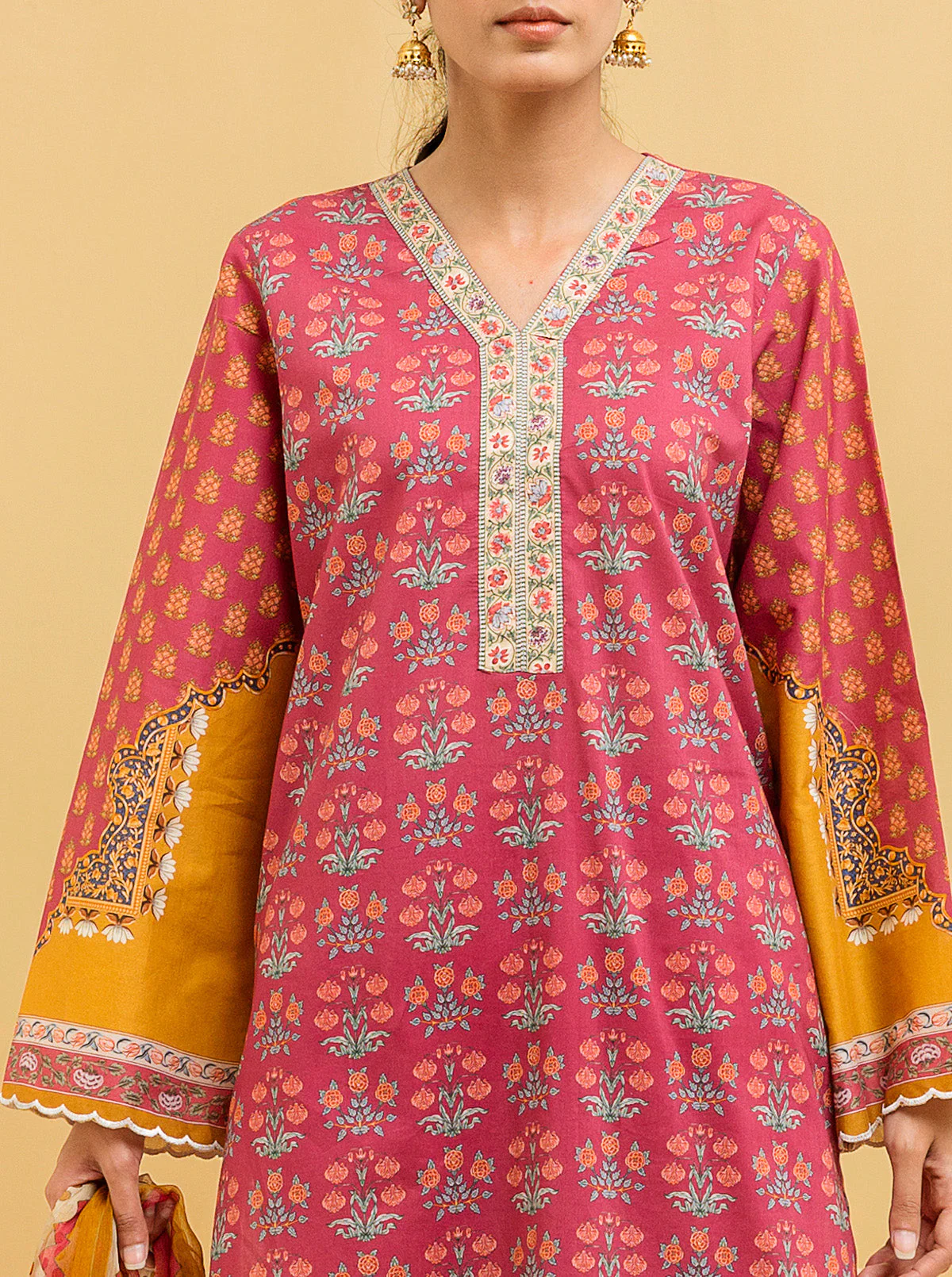 3 PIECE - PRINTED LAWN SUIT - BLOOMING BOUQUET - Image 4