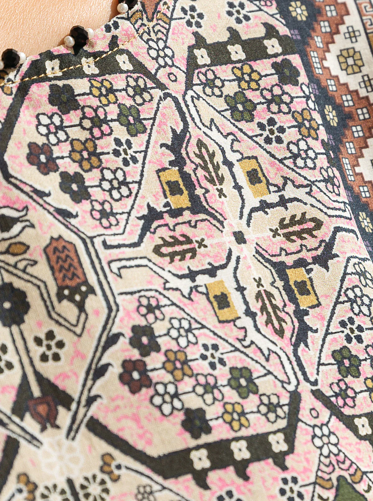 1 PIECE - PRINTED LAWN SHIRT - EMPIRE OF KARUN - Image 3