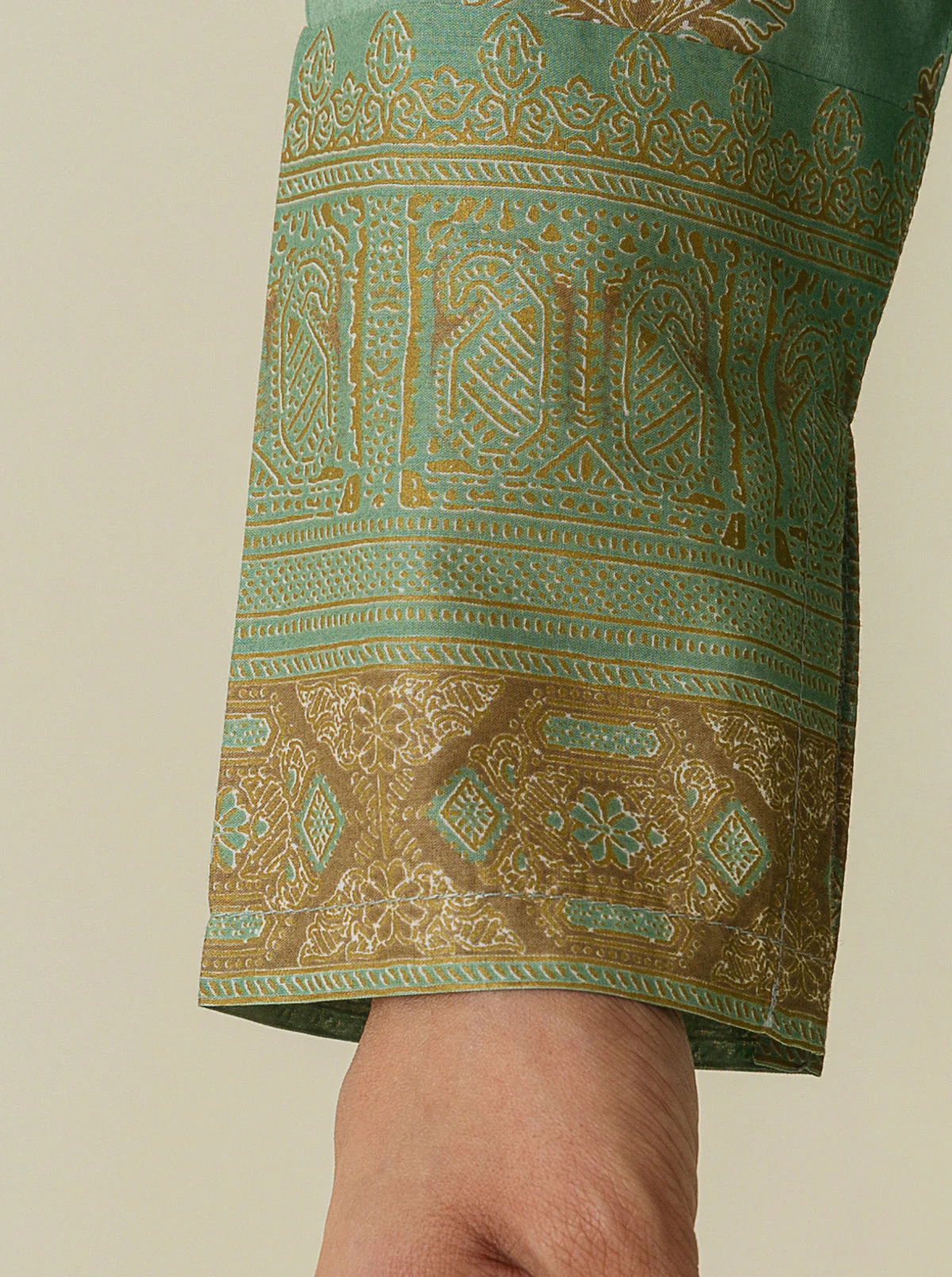 2 PIECE - EMBROIDERD LAWN SUIT - BREEZY SUN - Image 5
