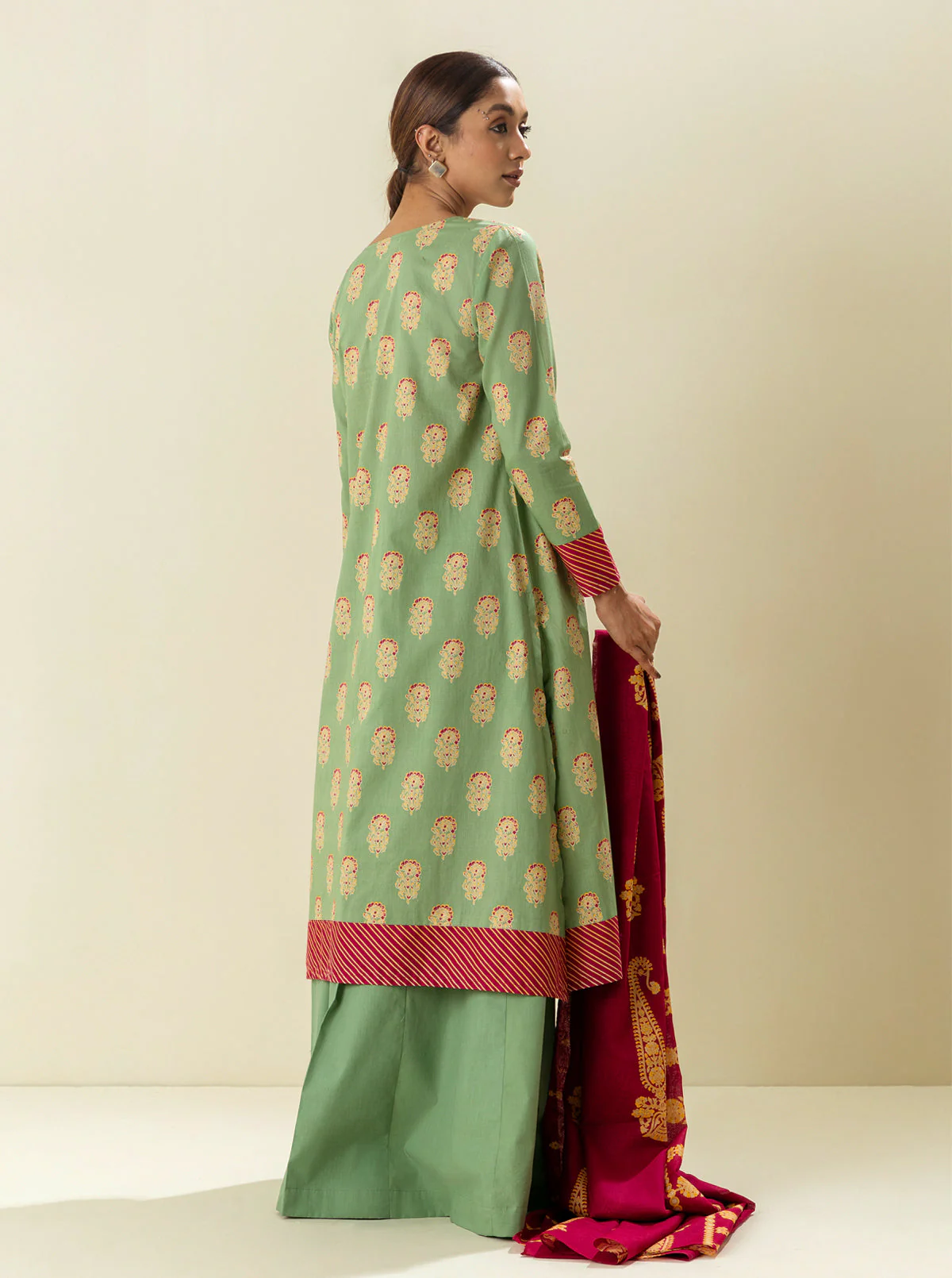 2 PIECE - EMBROIDERD LAWN SUIT - CANDY APPLE - Image 3