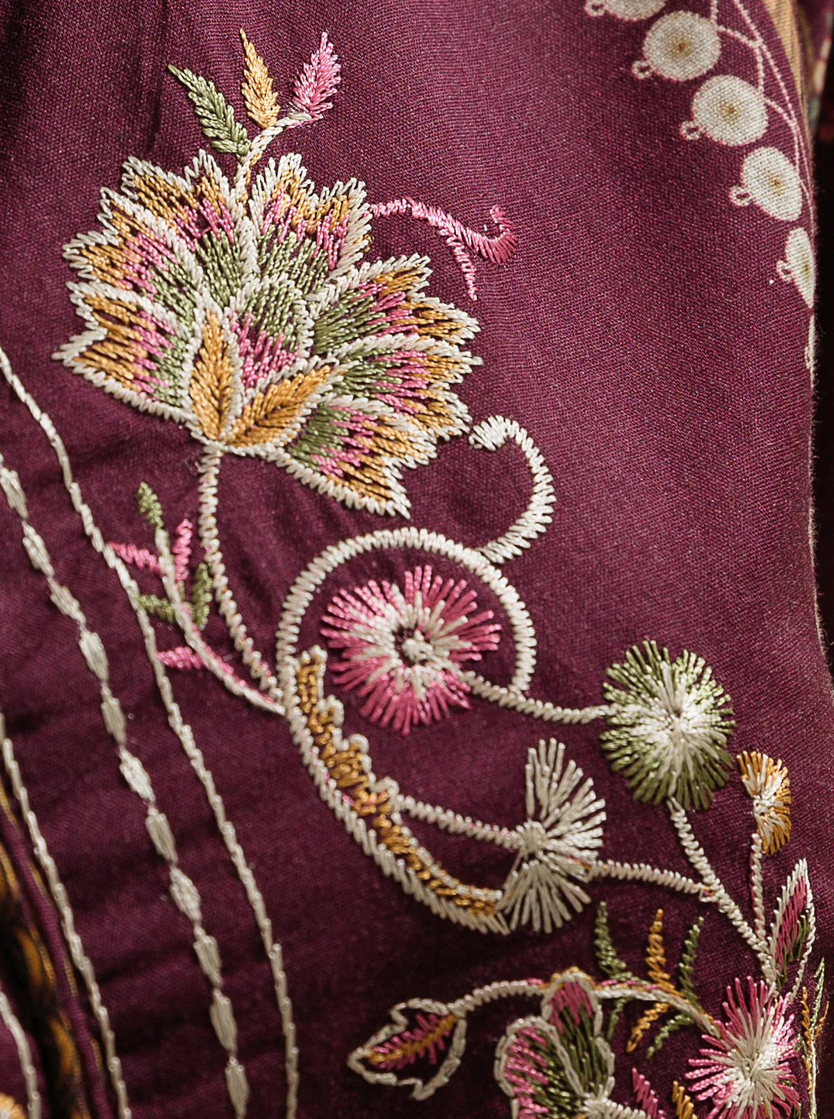 3 PIECE - EMBROIDERD LAWN SUIT - RICH WINE - Image 4