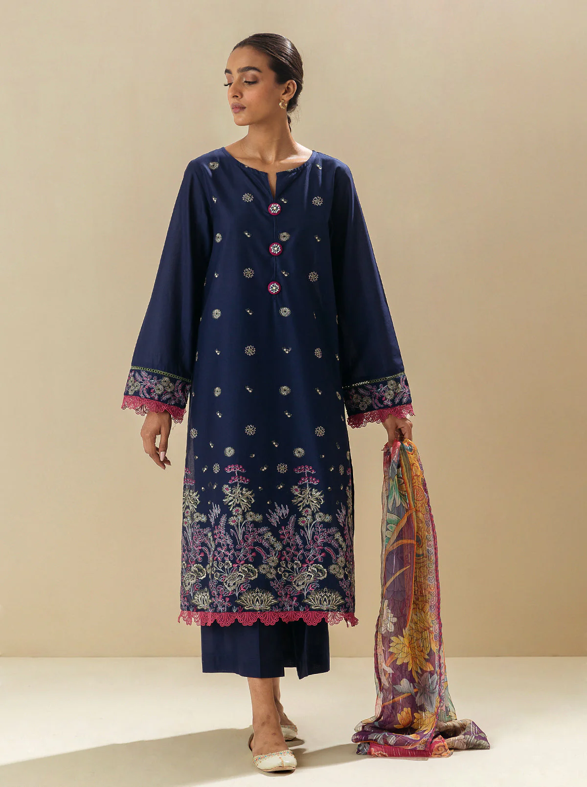 3 PIECE - EMBROIDERED LAWN SUIT - SAPPHIRE DREAM - Image 4