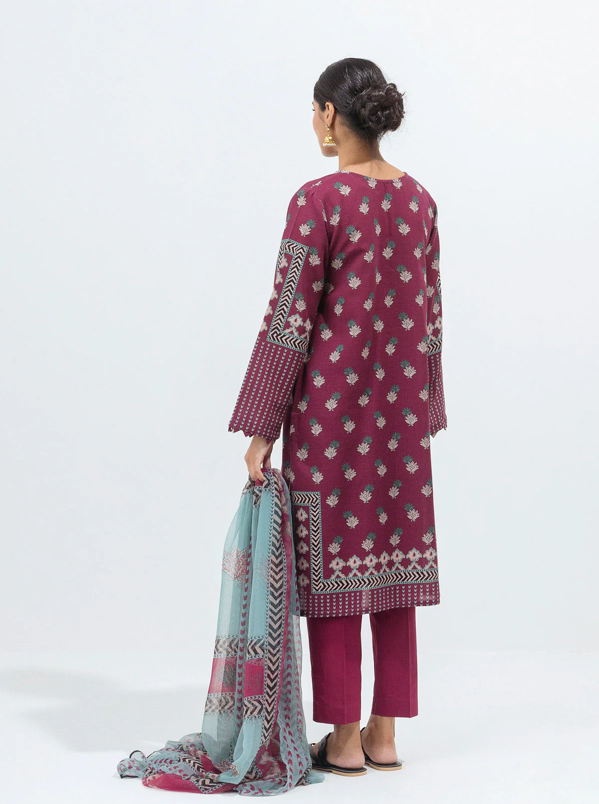3 PIECE - PRINTED KHADDAR SUIT - FUCHSIA FLORA - Image 6
