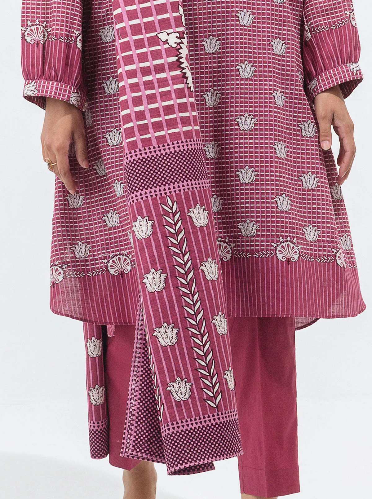 3 PIECE - PRINTED KHADDAR SUIT - QUARTZ MAZE - Image 2