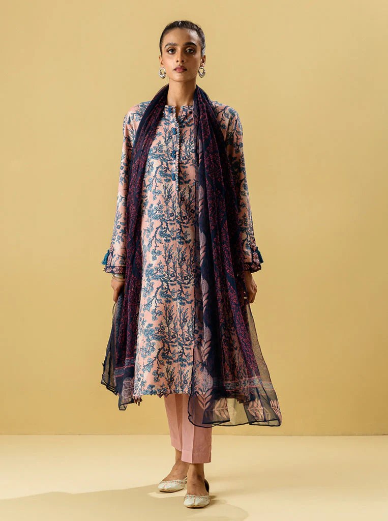 3 PIECE - PRINTED KHADDAR SUIT - CHINOISERIC DREAMS - Image 4