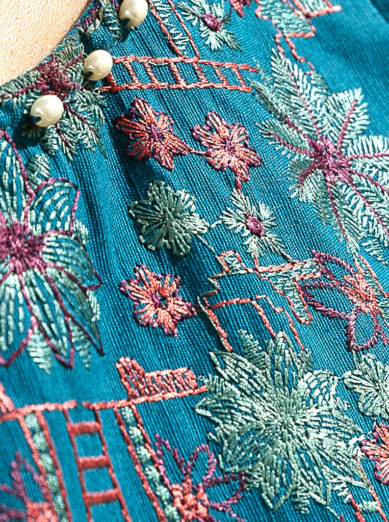 3 PIECE - EMBROIDERED KHADDAR SUIT - MALACHITE TEAL - Image 4