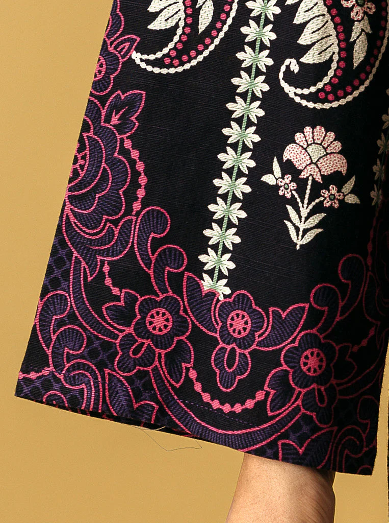 3 PIECE - EMBROIDERED  KHADDAR SUIT - VIOLET TULIP - Image 5