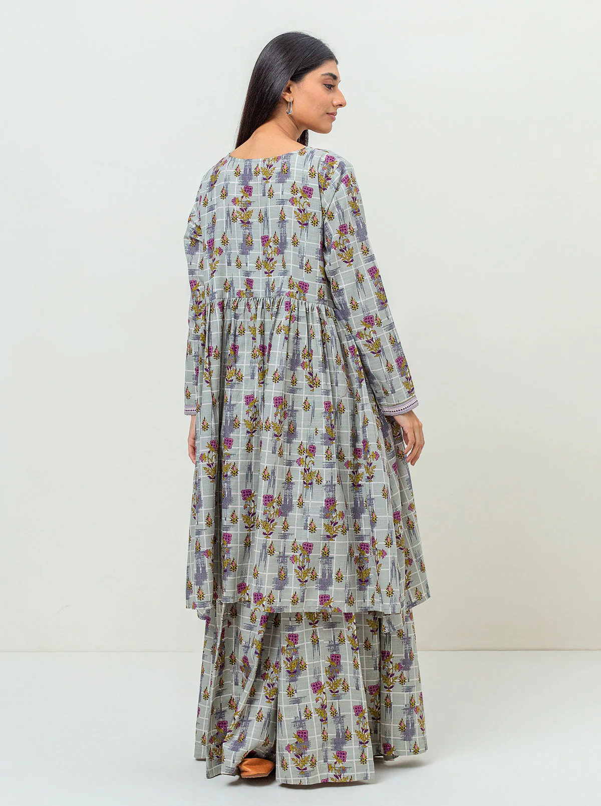 2 PIECE - PRINTED KHADDAR SUIT - SILVER ODYSSEY - Image 3