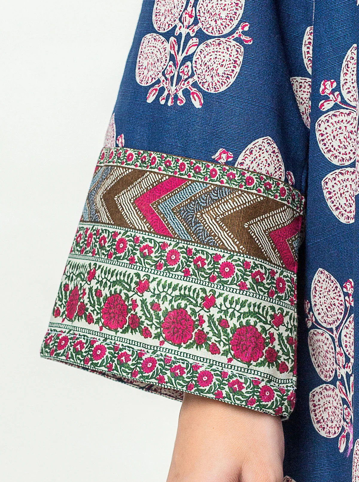 2 PIECE - PRINTED KHADDAR SUIT - MIDNIGHT VALUES - Image 3