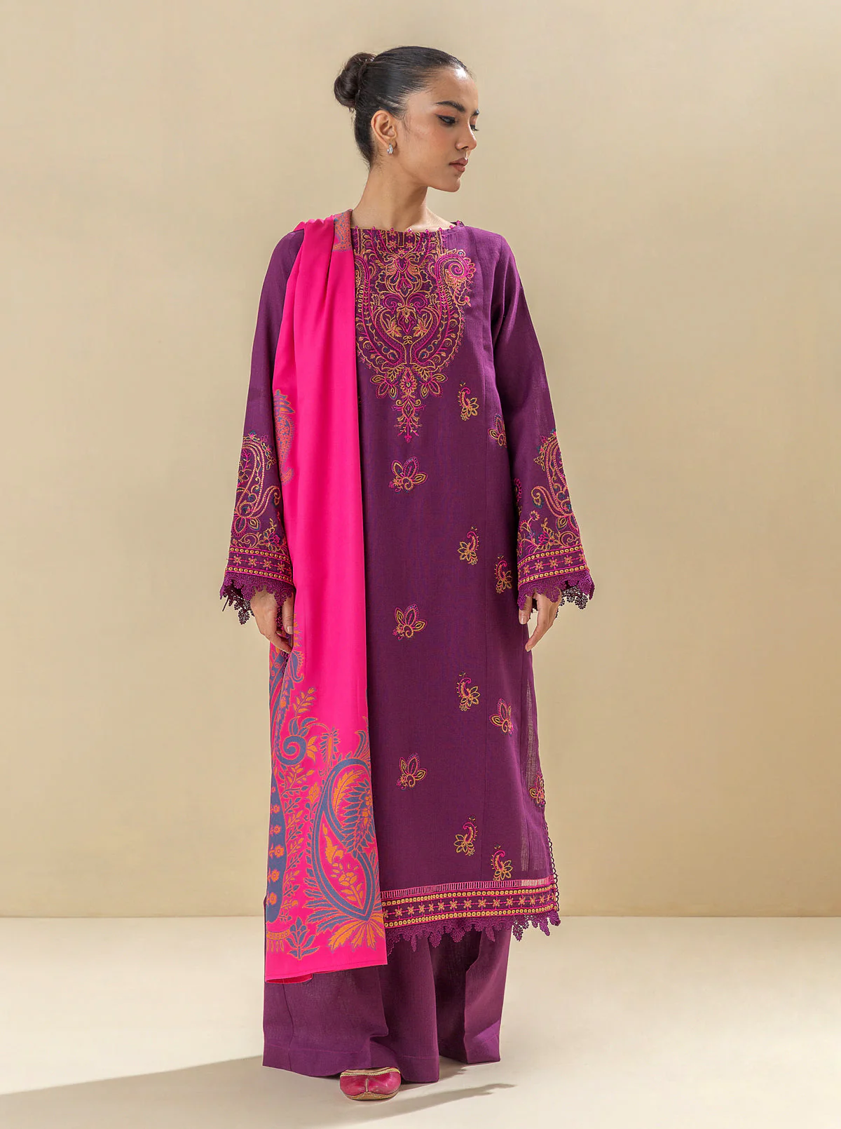 3 PIECE - EMBROIDERED  KHADDAR SUIT - KIR ROYALE - Image 2
