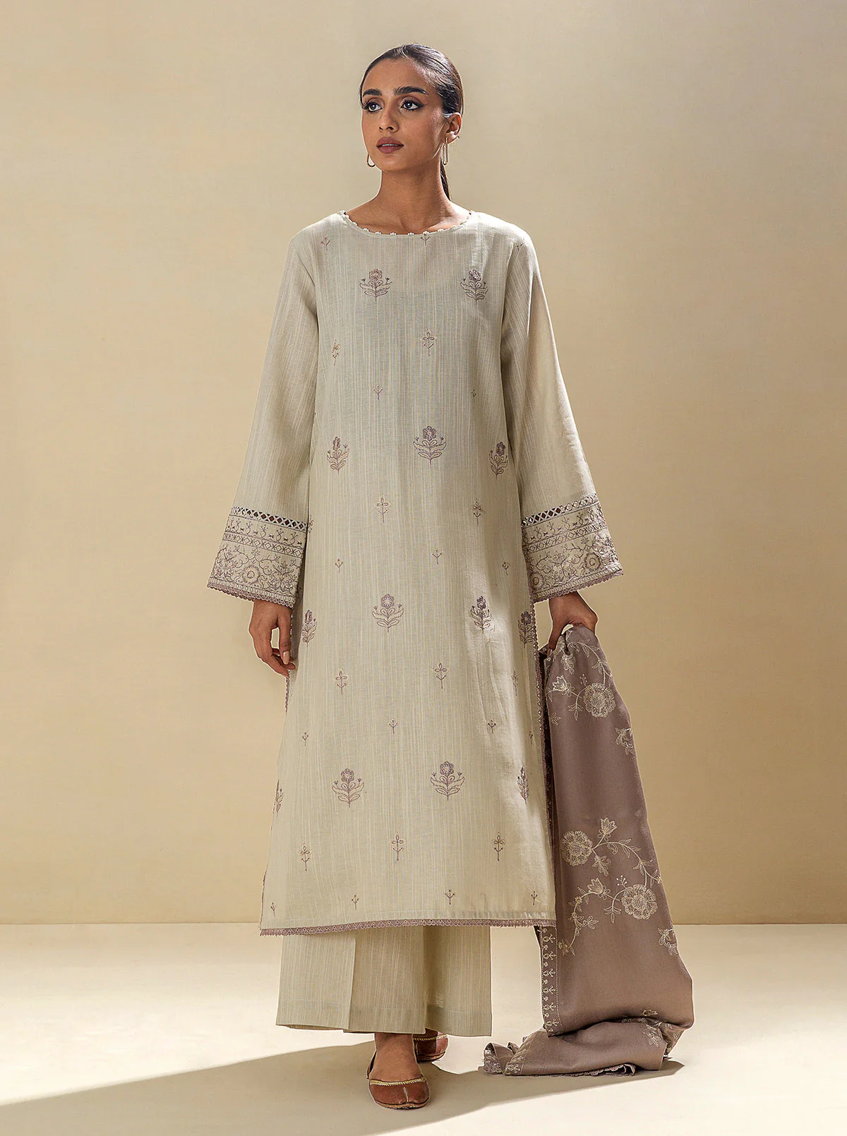 3 PIECE - EMBROIDERED KHADDAR SUIT WITH EMBROIDERED SHAWL - WINTER SKY - Image 3