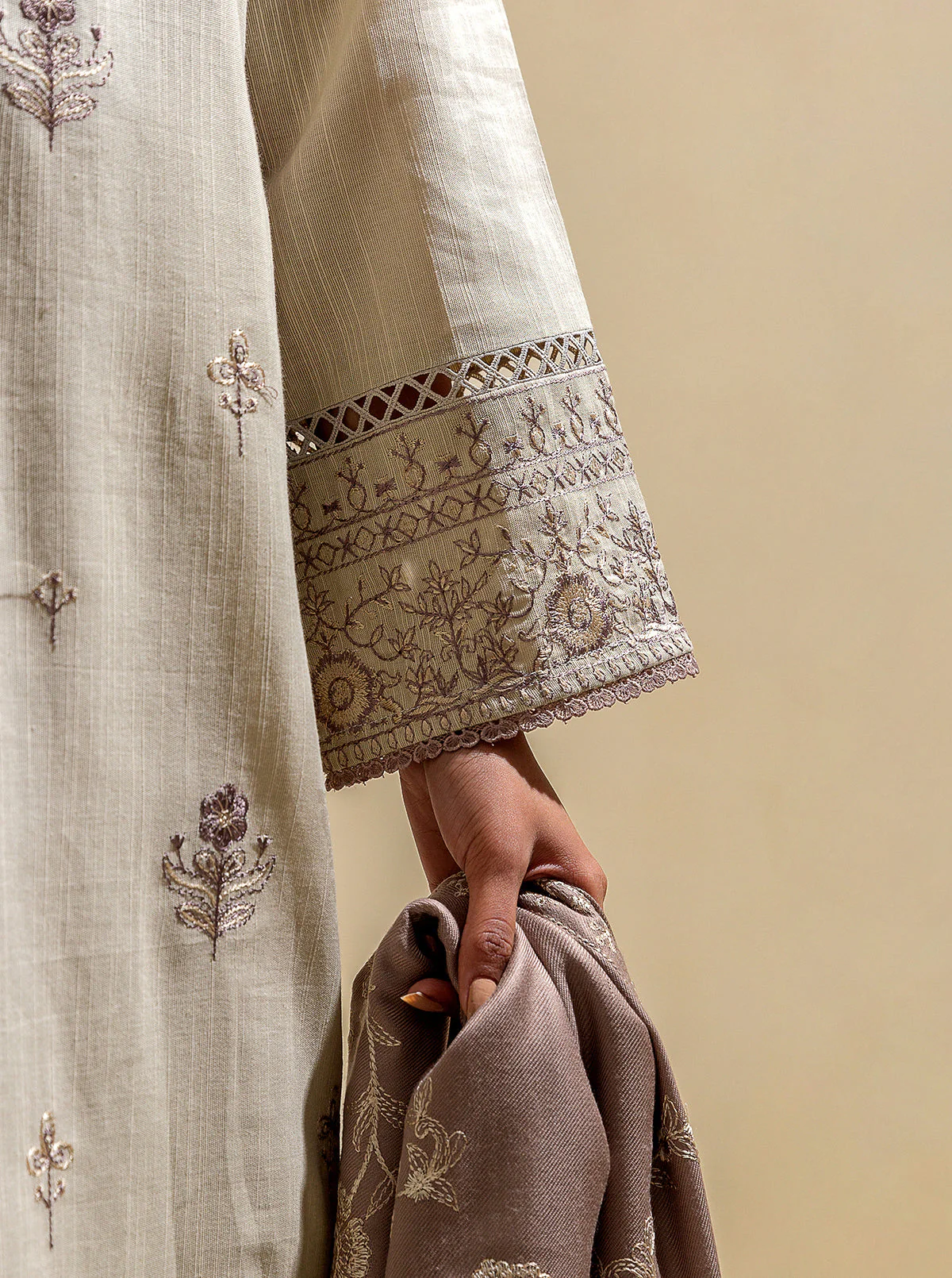 3 PIECE - EMBROIDERED KHADDAR SUIT WITH EMBROIDERED SHAWL - WINTER SKY - Image 6