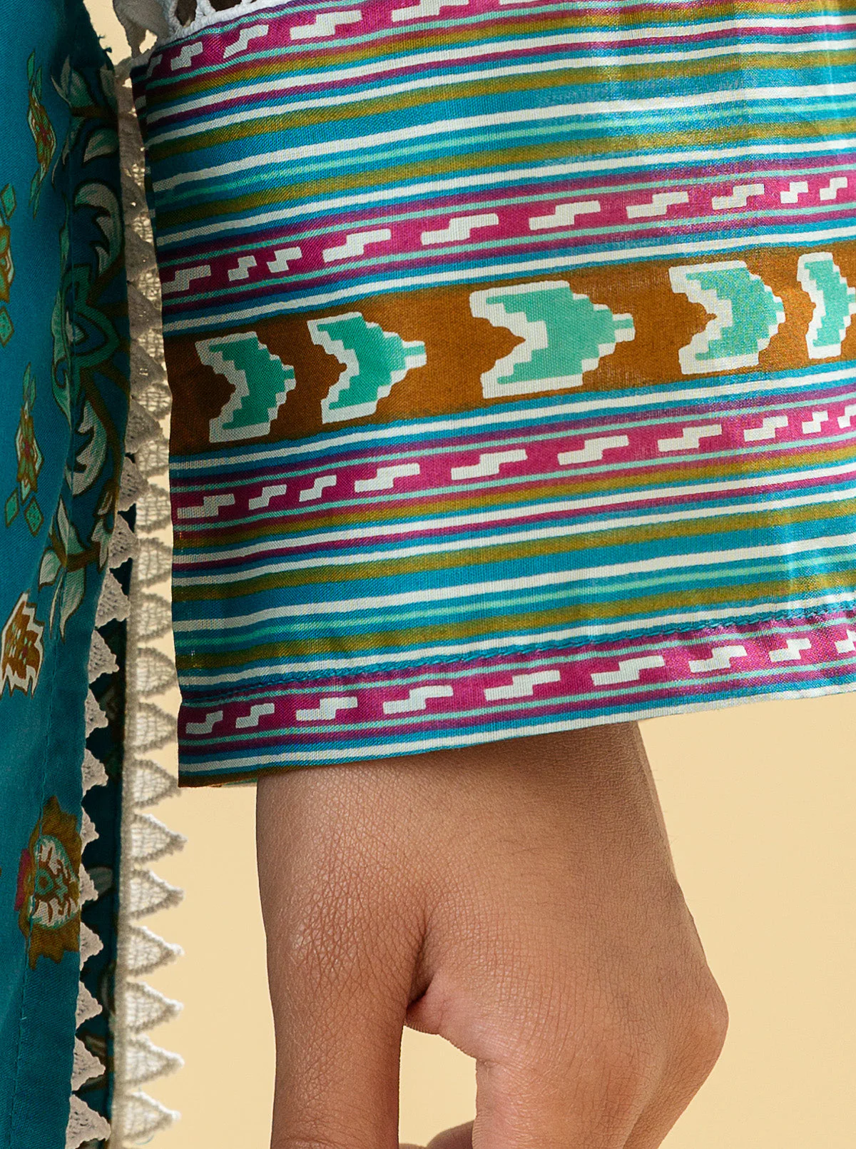 2 PIECE - PRINTED LAWN SUIT - BLUE MUSE - Image 3