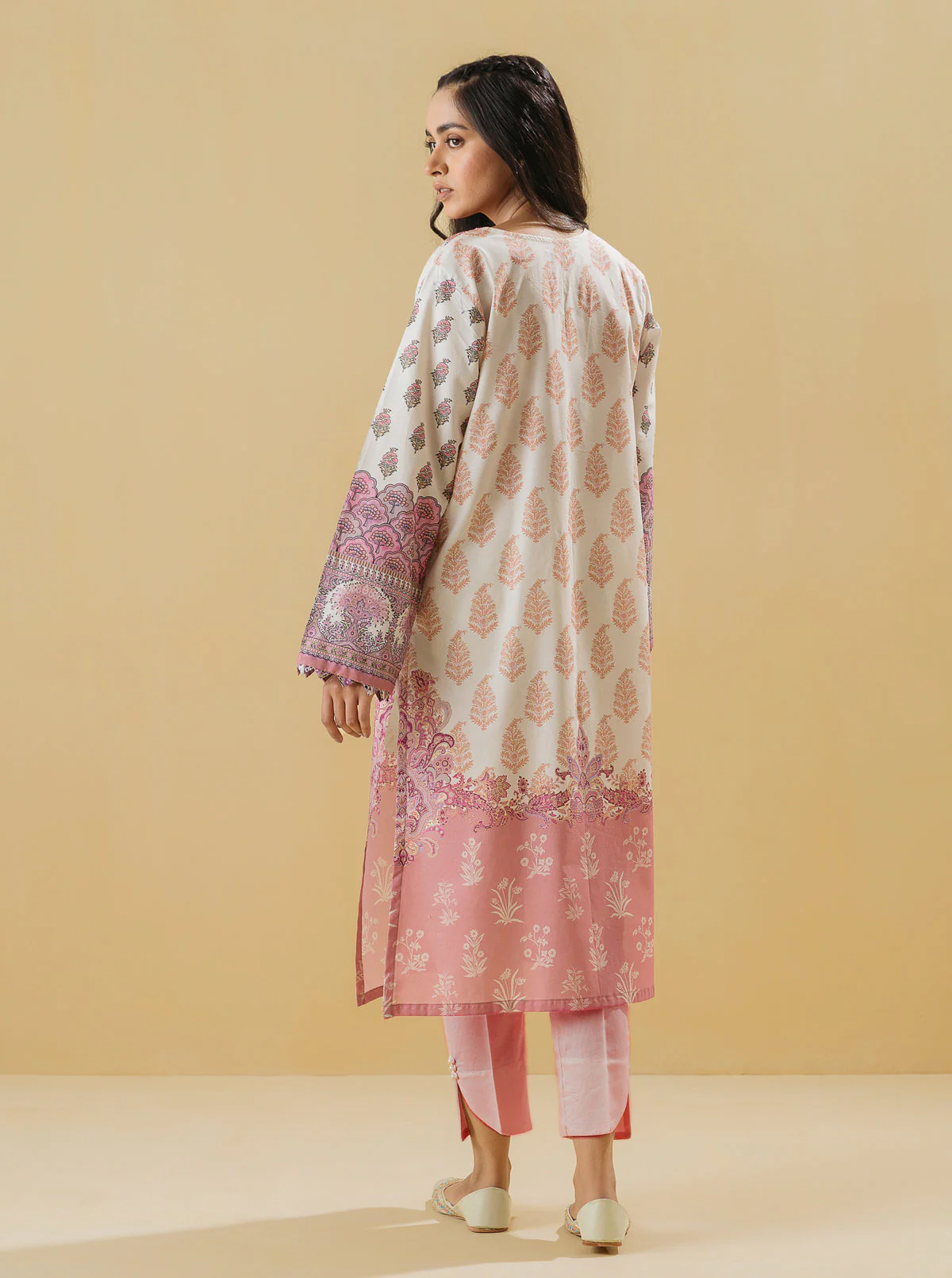 2 PIECE - PRINTED LAWN SUIT - IVORY PEARL - Image 4