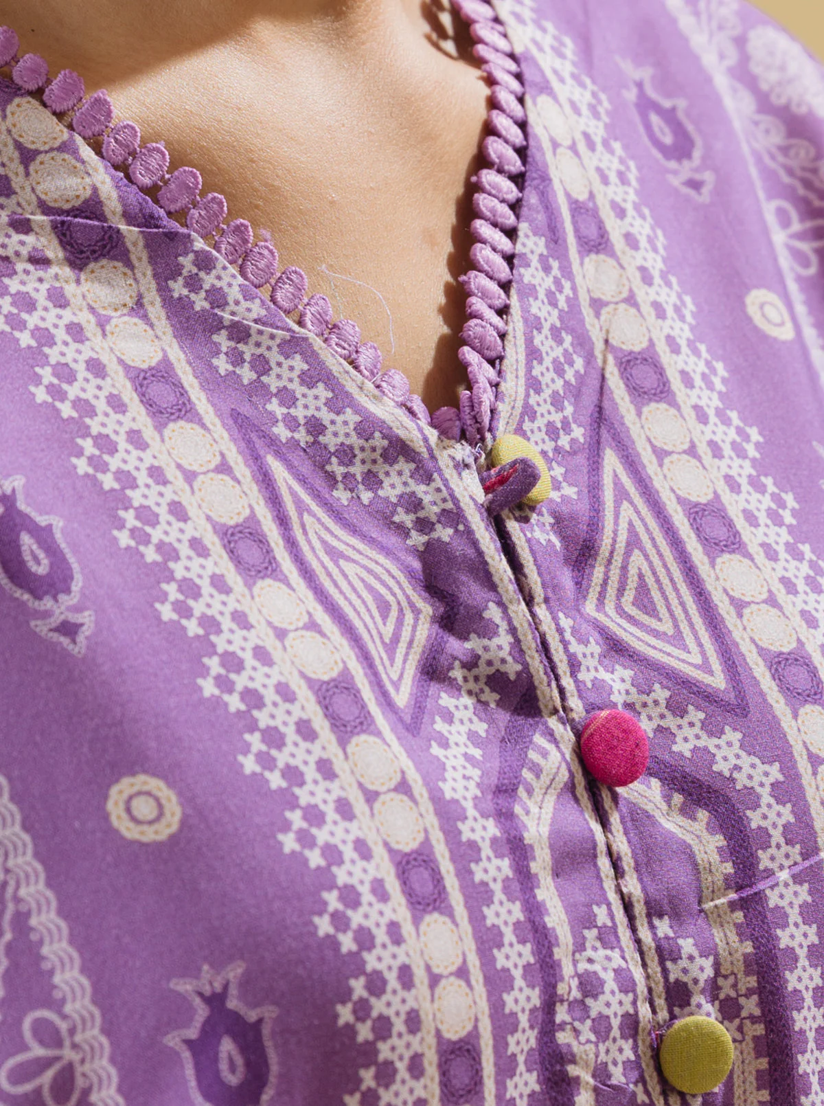 3 PIECE - PRINTED LAWN SUIT - ORCHID TONE - Image 3