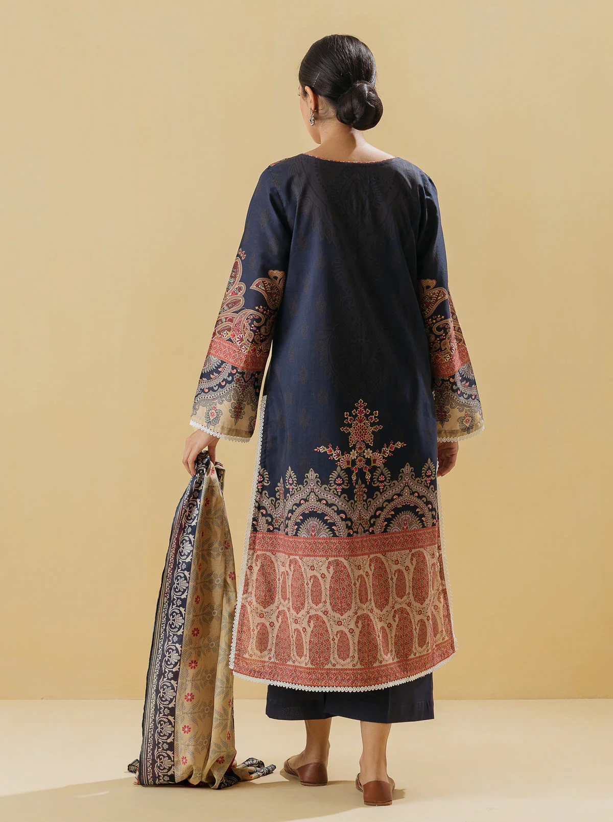 3 PIECE - PRINTED LAWN SUIT - VIVACIOUS GEM - Image 5