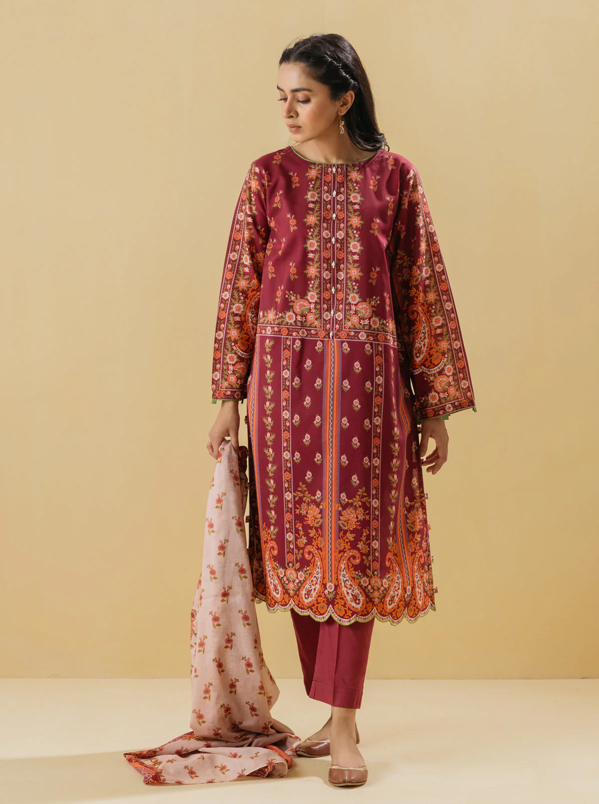 3 PIECE - PRINTED LAWN SUIT - CRIMSON BLUSH - Image 4