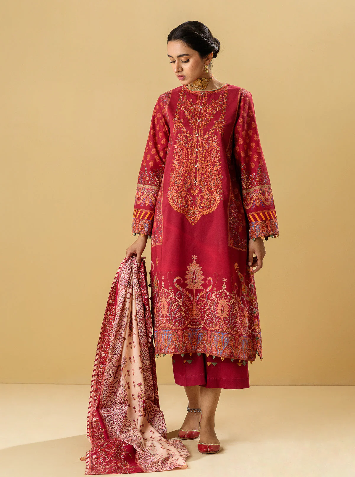 3 PIECE - EMBROIDERED  LAWN SUIT - ORIENTAL RED - Image 3
