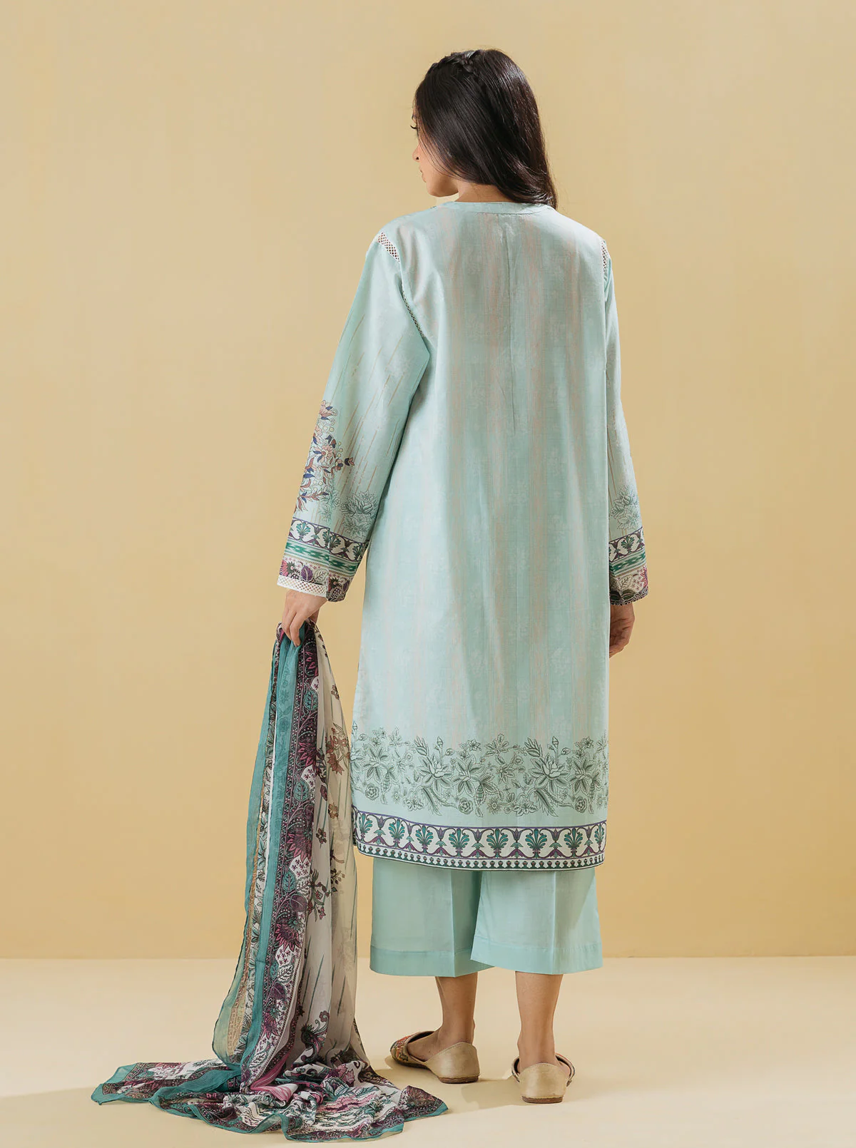 3 PIECE - PRINTED LAWN SUIT - CHALK BLUE - Image 5