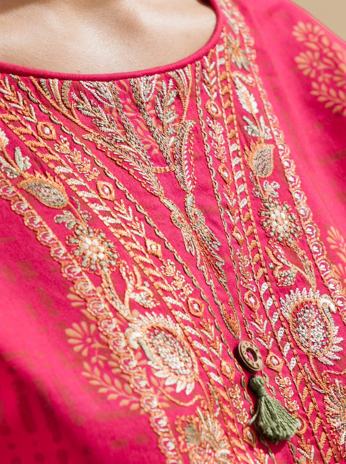 3 PIECE - EMBROIDERED LAWN SUIT - CAMELLIA COSMIC - Image 3