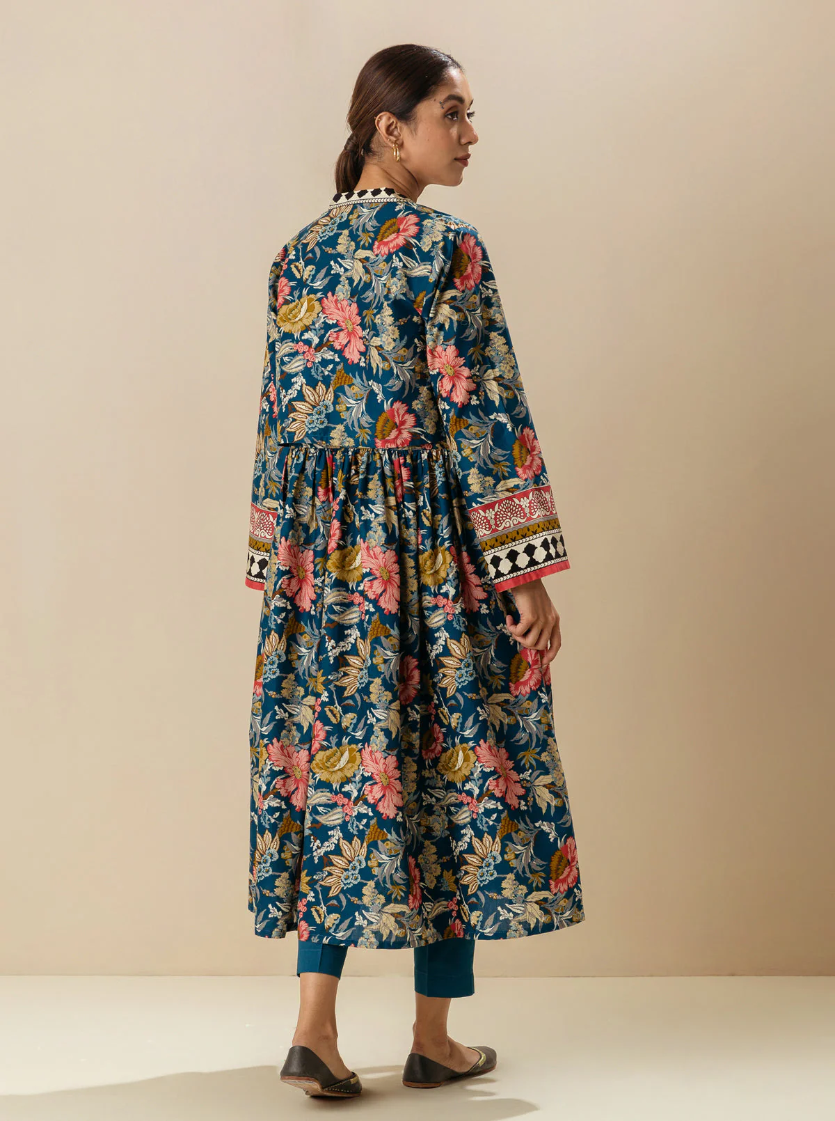 1 PIECE - PRINTED  LAWN SHIRT - FLORAL REQUISITION - Image 2