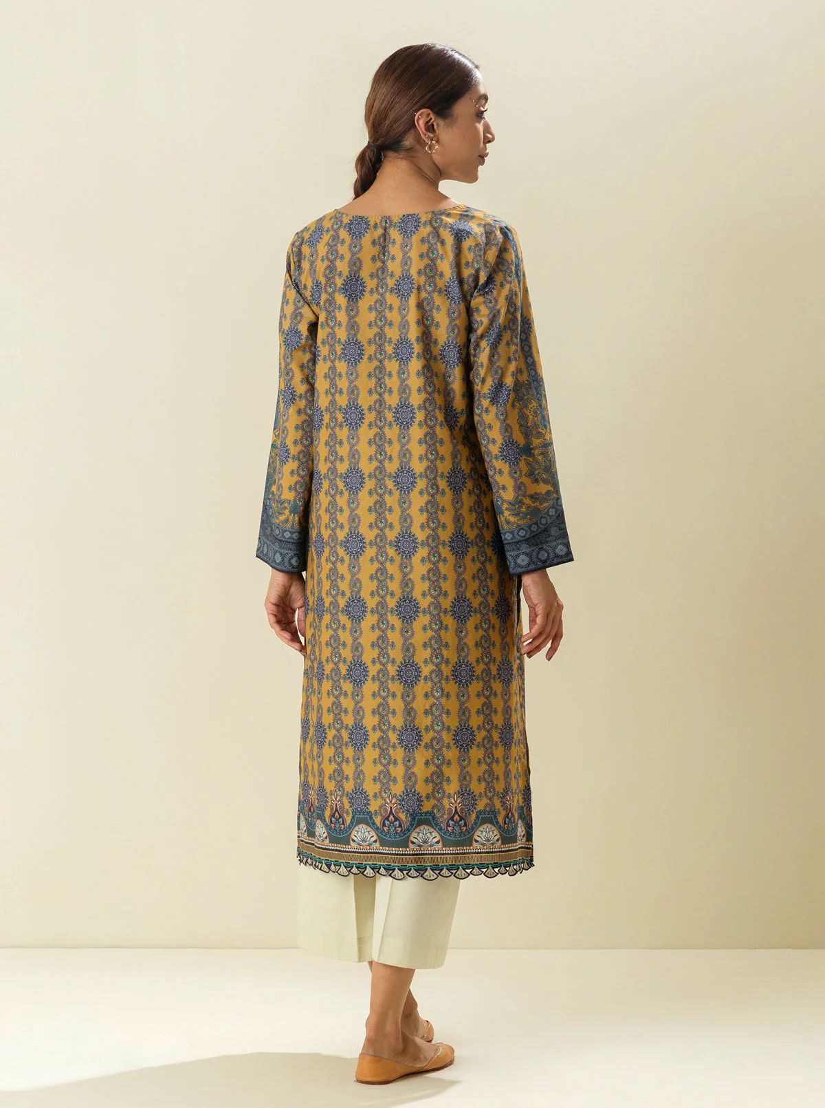 1 PIECE - PRINTED  LAWN SHIRT - COLONIAL RENAISSANCE - Image 4