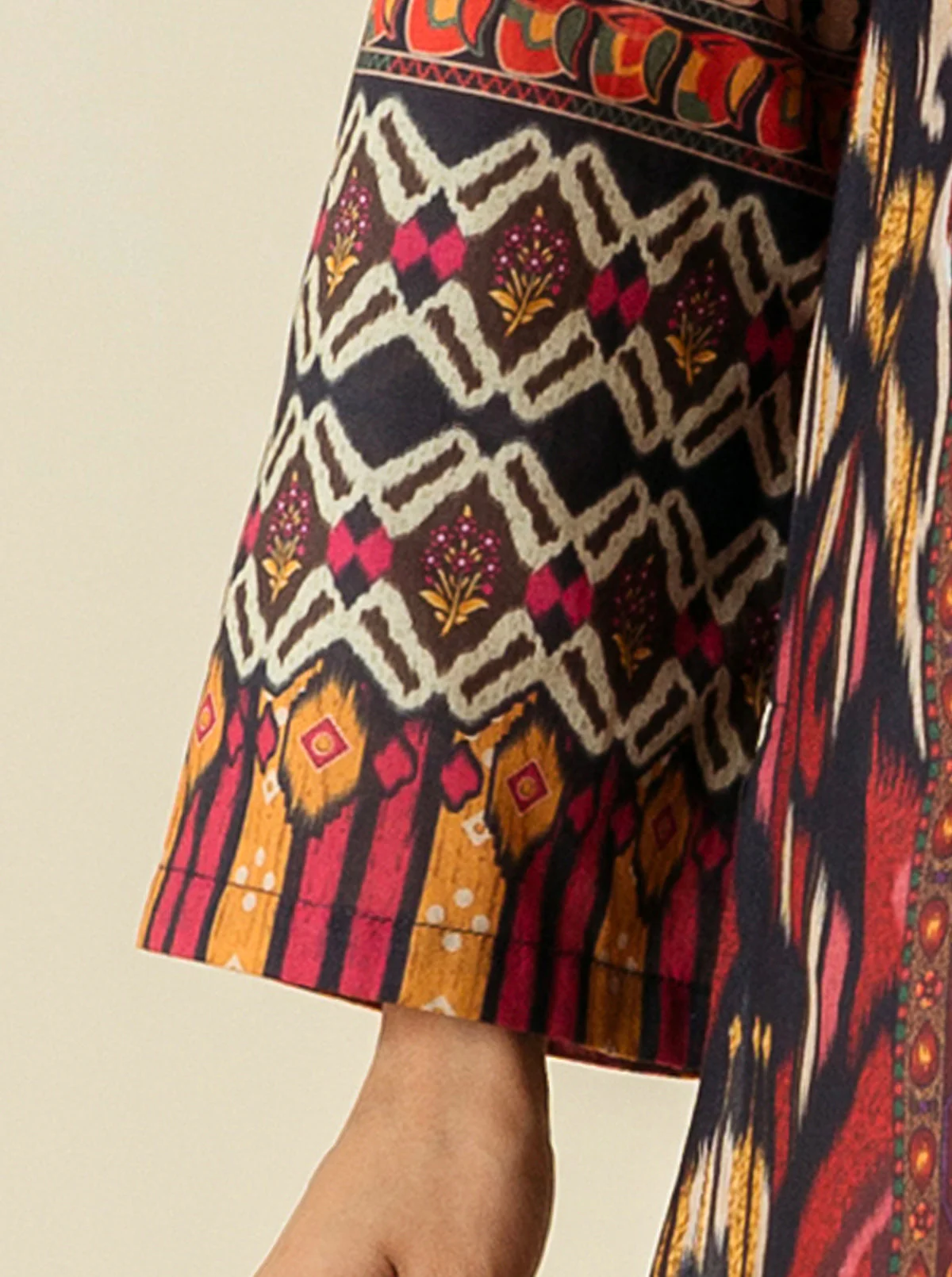 1 PIECE - PRINTED  LAWN SHIRT - VALIANT CRAFT - Image 3