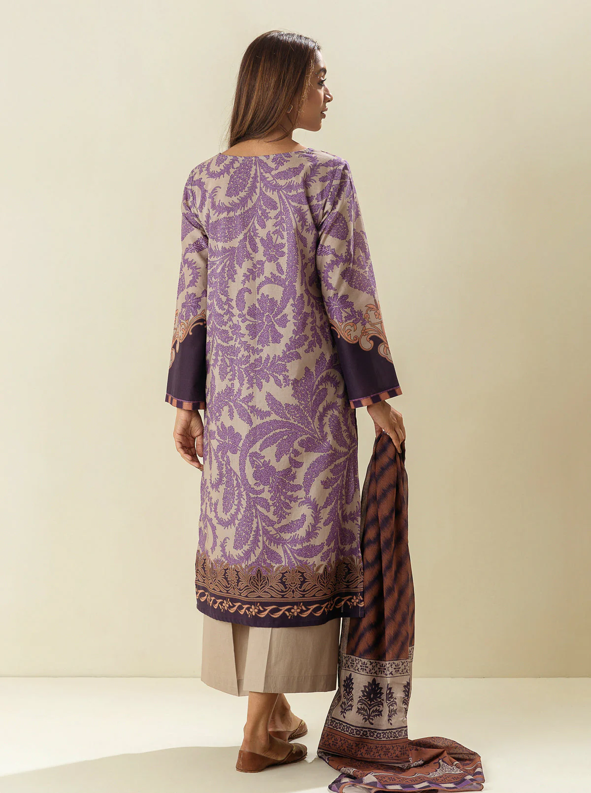 3 PIECE - PRINTED LAWN SUIT - VIVID LILACS - Image 4