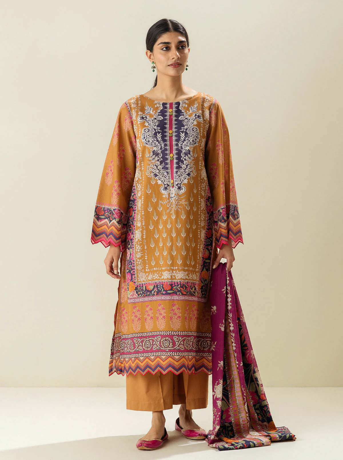 3 PIECE - PRINTED LAWN SUIT - OCHRE DAYS - Image 2