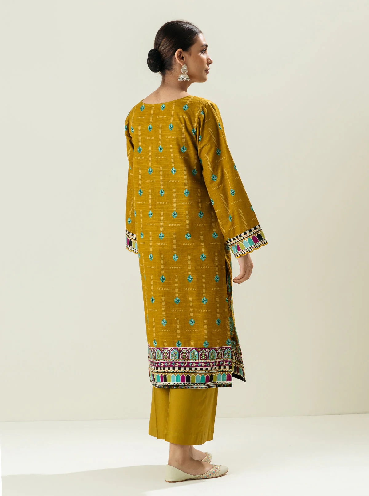 2 PIECE - PRINTED KHADDAR SUIT - ORCHID DREAM - Image 2