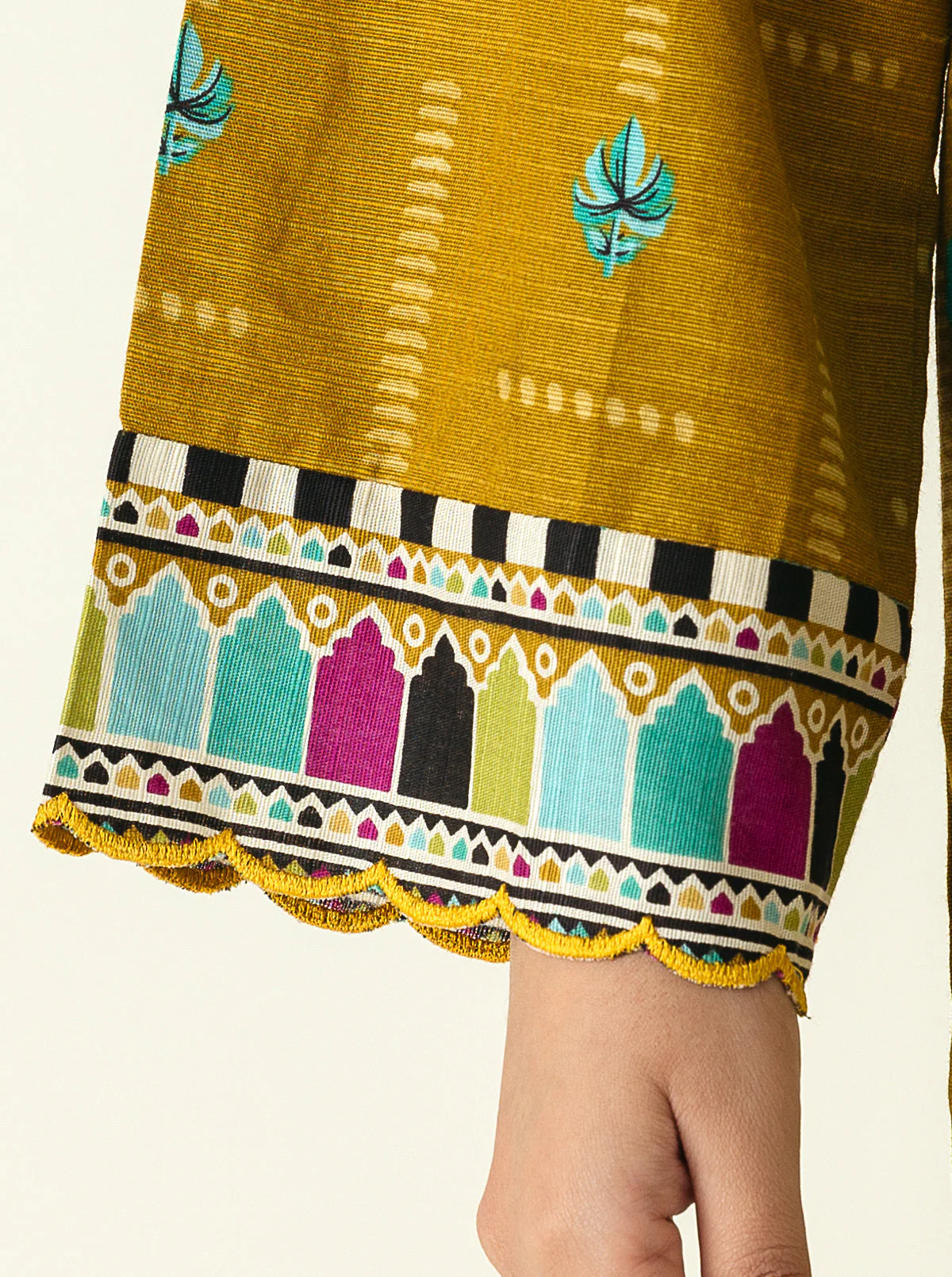 2 PIECE - PRINTED KHADDAR SUIT - ORCHID DREAM - Image 3