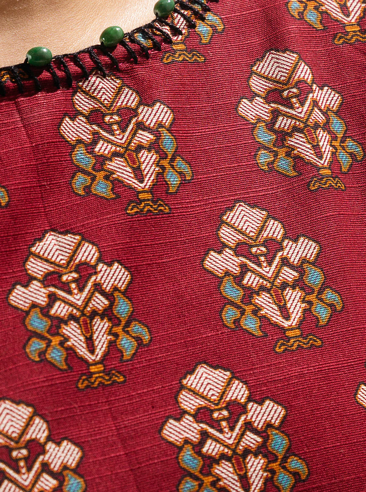 3 PIECE - PRINTED KHADDAR SUIT - RUSTIC RED - Image 4